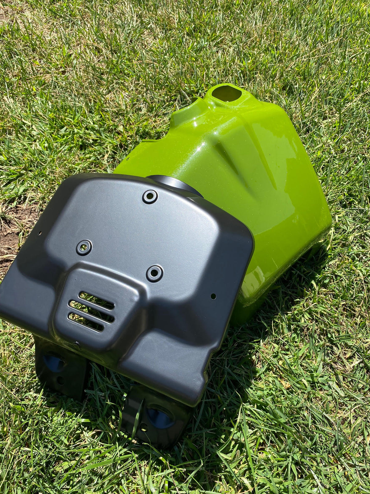 Icebear Maddog Gen IV  BATTERY BOX (Gen 4) 50cc 150cc Ruckus Clone Sheild Case Cove